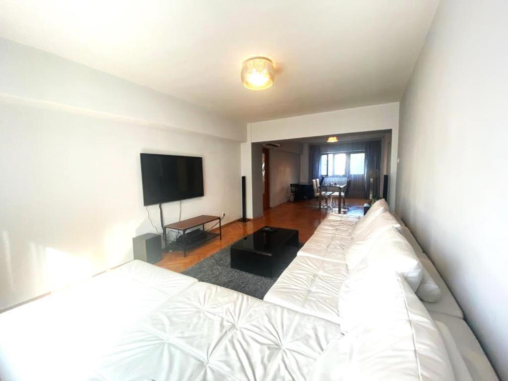 Romana 100 Sqm Deluxe Apartament 布加勒斯特 外观 照片