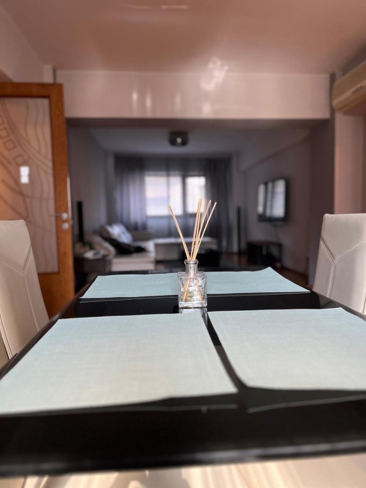 Romana 100 Sqm Deluxe Apartament 布加勒斯特 外观 照片